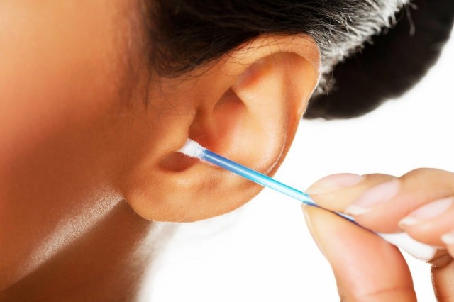 La cera del oído, ¿porqué es útil e imprescindible?